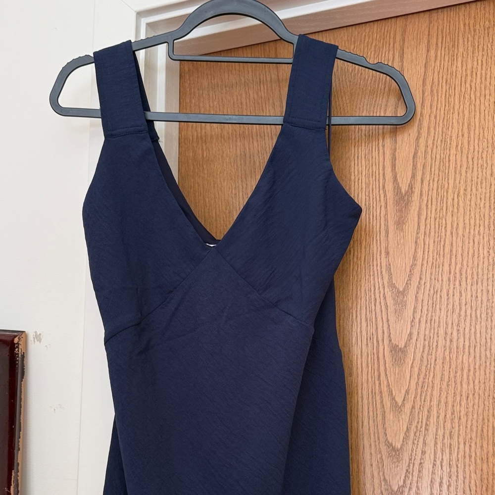 Tahari Deep Blue Dress gorgeous Fabric💙
